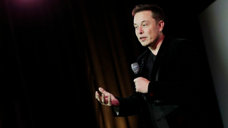 Elon Musk dice que la IA es un riesgo para la humanidad y pide regularla "antes de que sea demasiado tarde"<em></em>